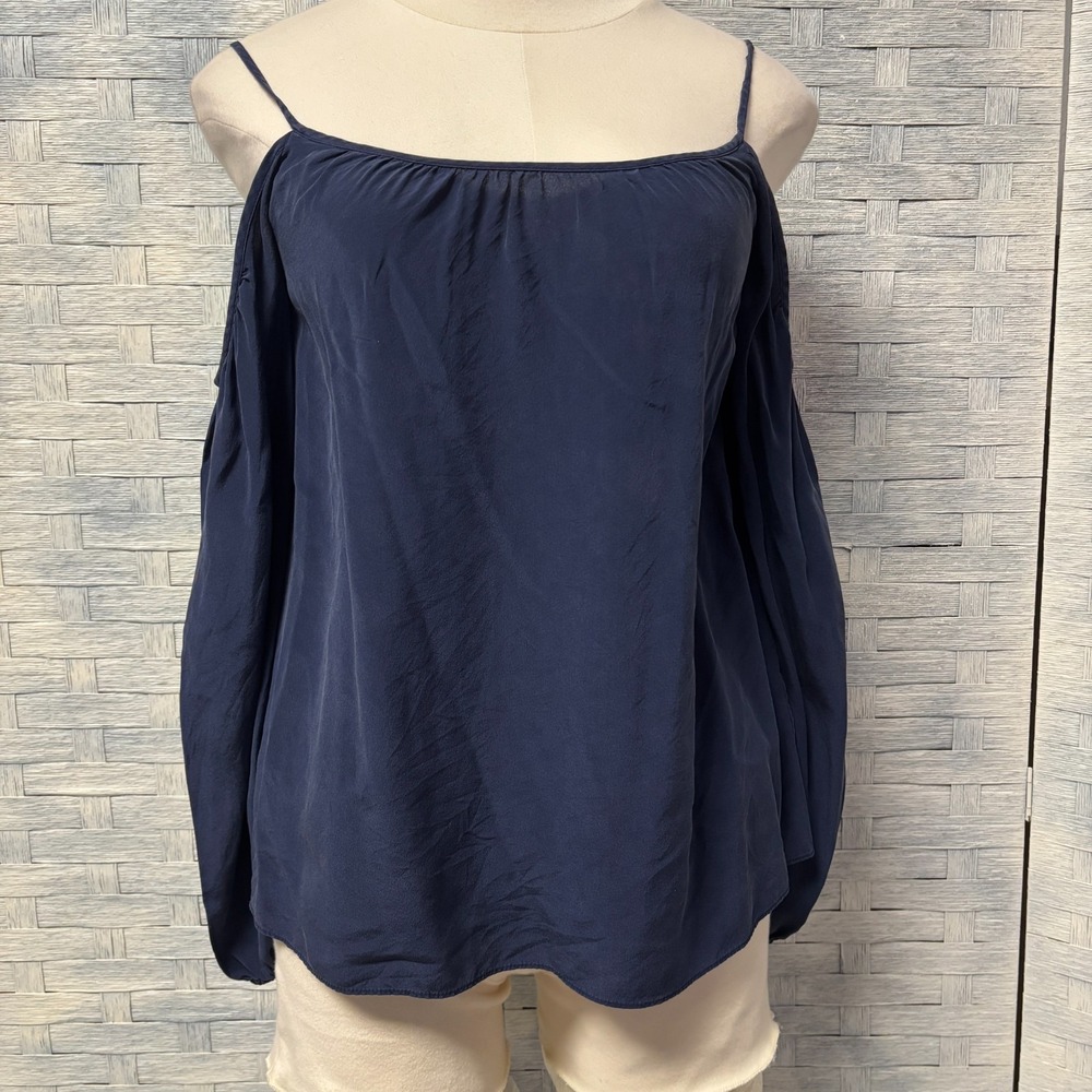 Lilly Pulitzer Navy Cold Shoulder Silk Long Sleeve Blouse Top XS - Picture 2 of 8